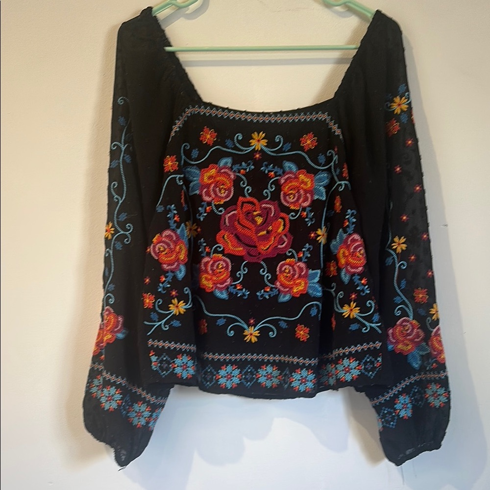 Savanna Jane Black Embroidered Blouse 3/4 Sleeve Relaxed